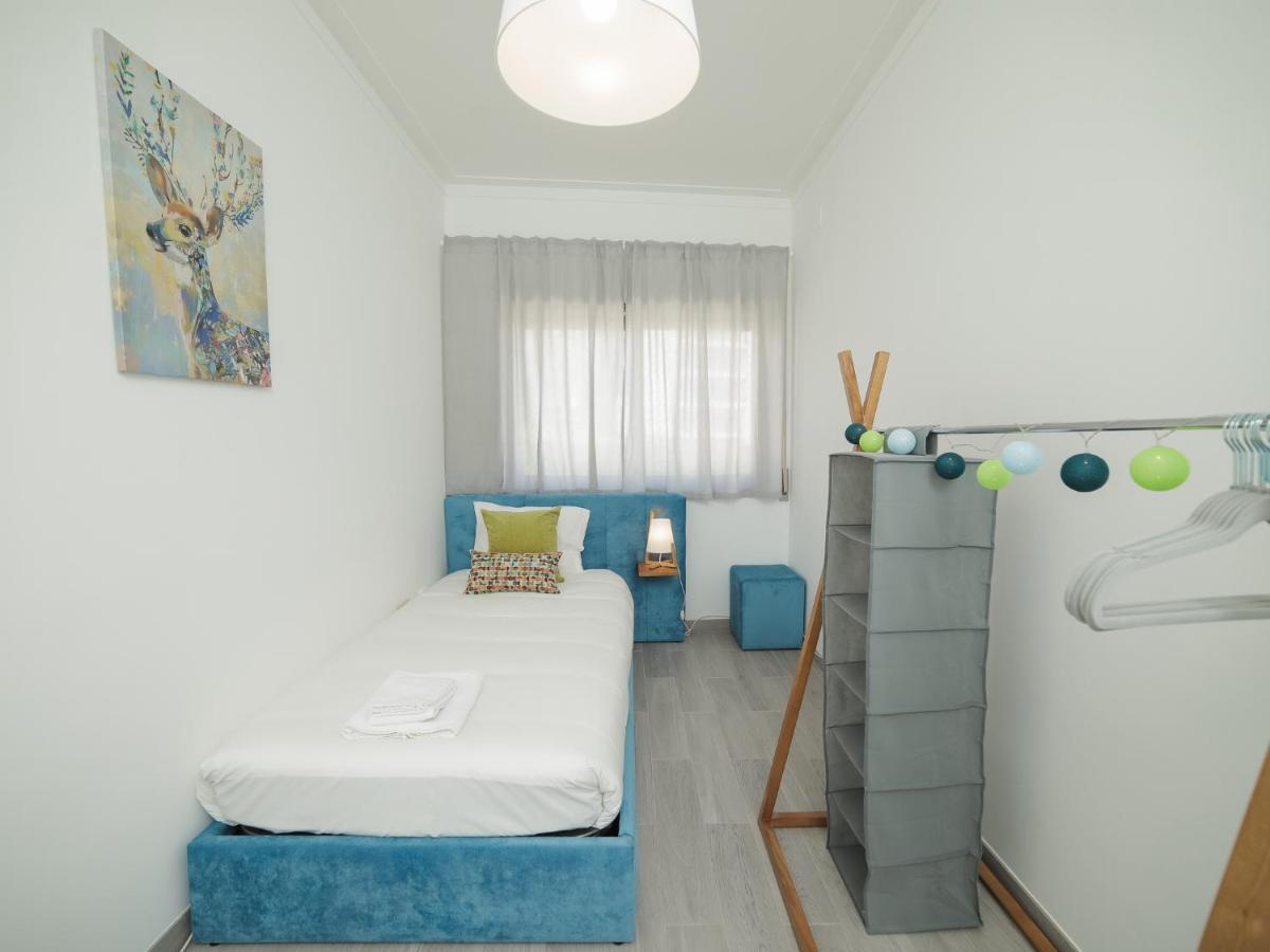 Oporto Guest Isac Garden W/ Parking Apartment Vila Nova de Gaia Exterior foto