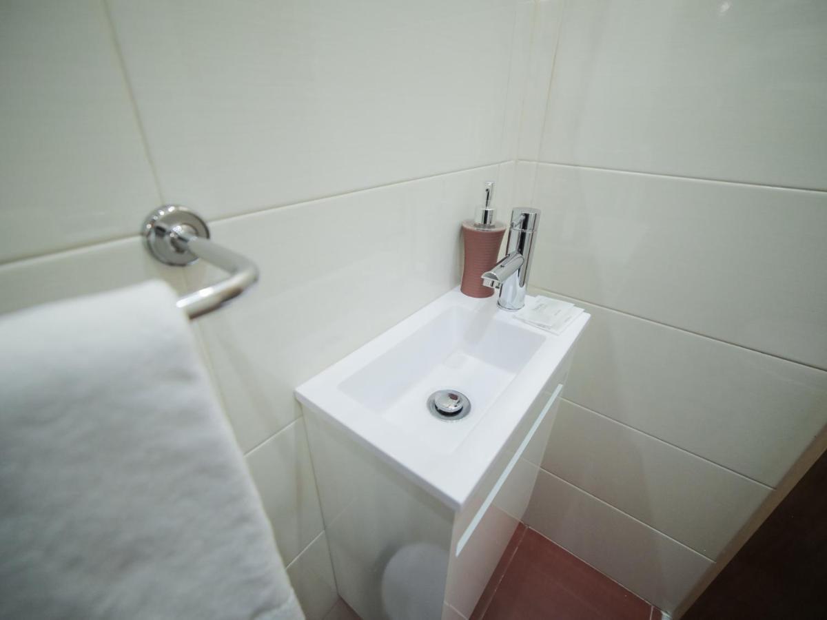 Oporto Guest Isac Garden W/ Parking Apartment Vila Nova de Gaia Exterior foto